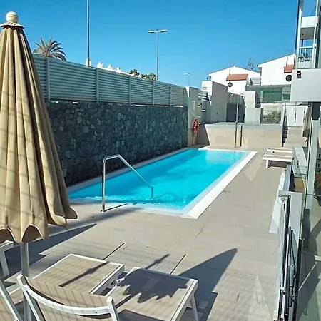 Aparthotel El Yate