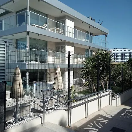 El Yate Apartahotel