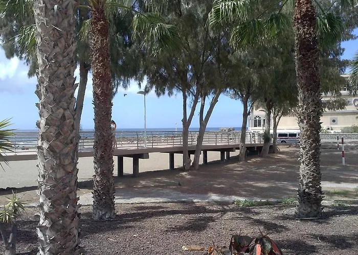 Apartahotel El Yate 4*